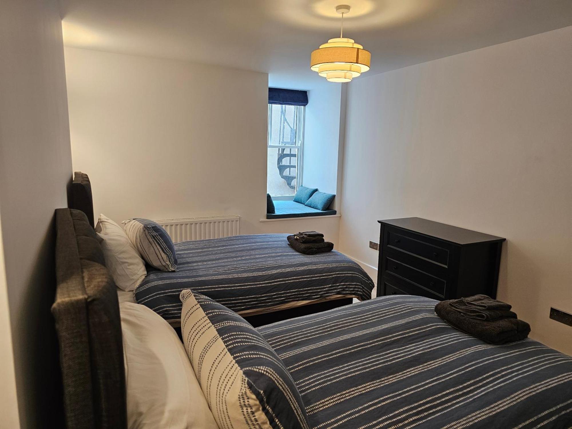 Spacious Modern 2-Bed Parking & Wi-Fi & 65"Oled Bristol Eksteriør billede
